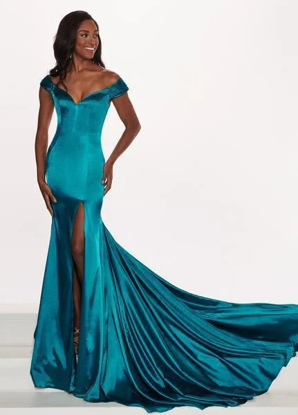 Rachel Allan - Beaded Illusion Back Mermaid Gown 5059 - 1 pc Deep Jade In Size 6 Available